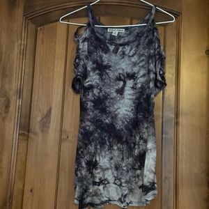 Moral fibers Tie die tee with cut outs in sleeves